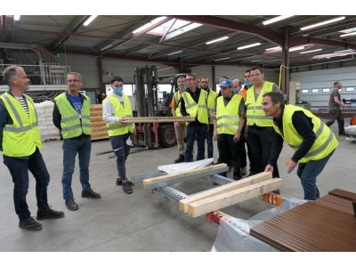 [ESAT DE PONTIVY]  Les travailleurs ont visité l'entreprise SILVADEC