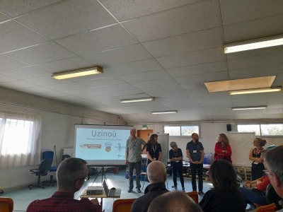 [ESAT CRACH] Hier, aux Ateliers Alréens, avait lieu la réunion publique autour du projet UZINOU !